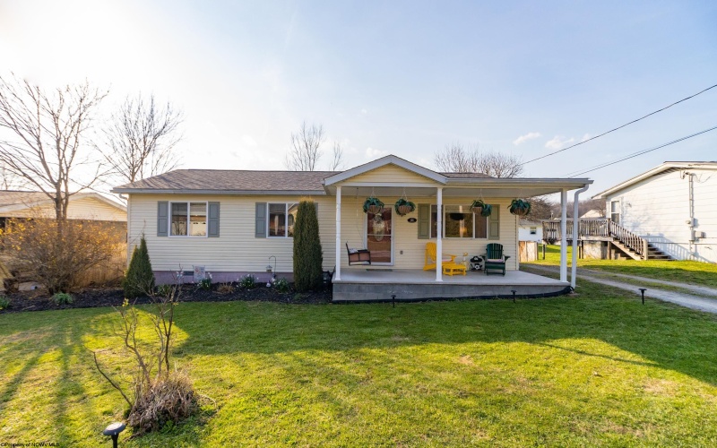 86 Halifax Street, Buckhannon, West Virginia 26201, 3 Bedrooms Bedrooms, 5 Rooms Rooms,1 BathroomBathrooms,Single Family Detached,For Sale,Halifax,10163924 86 Halifax Street, Buckhannon, West Virginia 26201, 3 Bedrooms Bedrooms, 5 Rooms Rooms,1 BathroomBathrooms,Single Family Detached,For Sale,Halifax,10163924