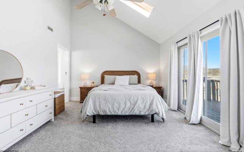 615 Mariner Village, Morgantown, West Virginia 26508, 3 Bedrooms Bedrooms, 6 Rooms Rooms,3 BathroomsBathrooms,Single Family Attached,For Sale,Mariner,10163913 615 Mariner Village, Morgantown, West Virginia 26508, 3 Bedrooms Bedrooms, 6 Rooms Rooms,3 BathroomsBathrooms,Single Family Attached,For Sale,Mariner,10163913