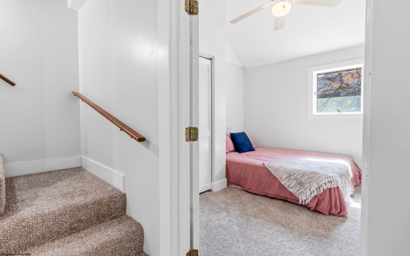 615 Mariner Village, Morgantown, West Virginia 26508, 3 Bedrooms Bedrooms, 6 Rooms Rooms,3 BathroomsBathrooms,Single Family Attached,For Sale,Mariner,10163913 615 Mariner Village, Morgantown, West Virginia 26508, 3 Bedrooms Bedrooms, 6 Rooms Rooms,3 BathroomsBathrooms,Single Family Attached,For Sale,Mariner,10163913