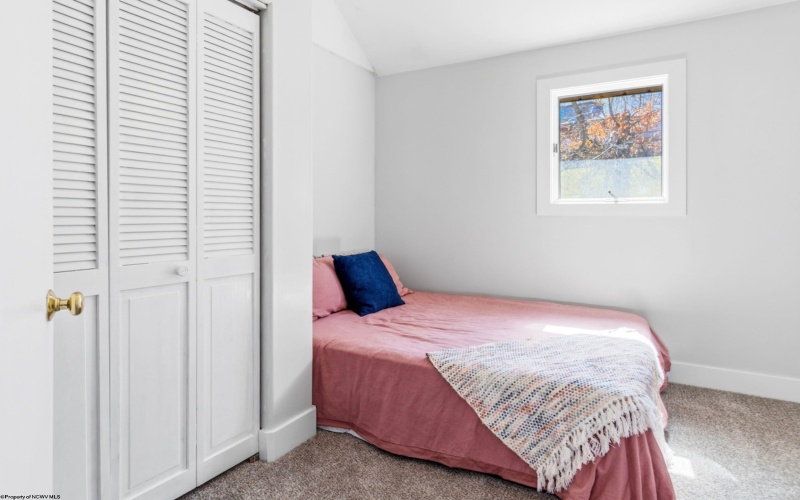 615 Mariner Village, Morgantown, West Virginia 26508, 3 Bedrooms Bedrooms, 6 Rooms Rooms,3 BathroomsBathrooms,Single Family Attached,For Sale,Mariner,10163913 615 Mariner Village, Morgantown, West Virginia 26508, 3 Bedrooms Bedrooms, 6 Rooms Rooms,3 BathroomsBathrooms,Single Family Attached,For Sale,Mariner,10163913