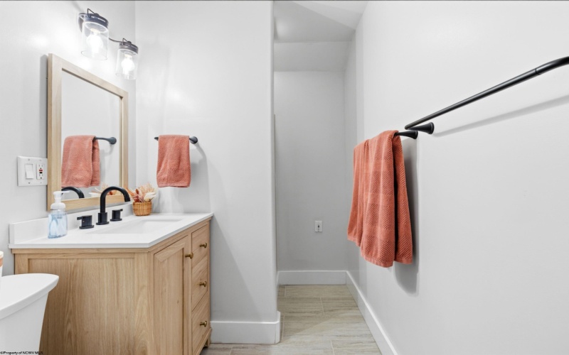 615 Mariner Village, Morgantown, West Virginia 26508, 3 Bedrooms Bedrooms, 6 Rooms Rooms,3 BathroomsBathrooms,Single Family Attached,For Sale,Mariner,10163913 615 Mariner Village, Morgantown, West Virginia 26508, 3 Bedrooms Bedrooms, 6 Rooms Rooms,3 BathroomsBathrooms,Single Family Attached,For Sale,Mariner,10163913