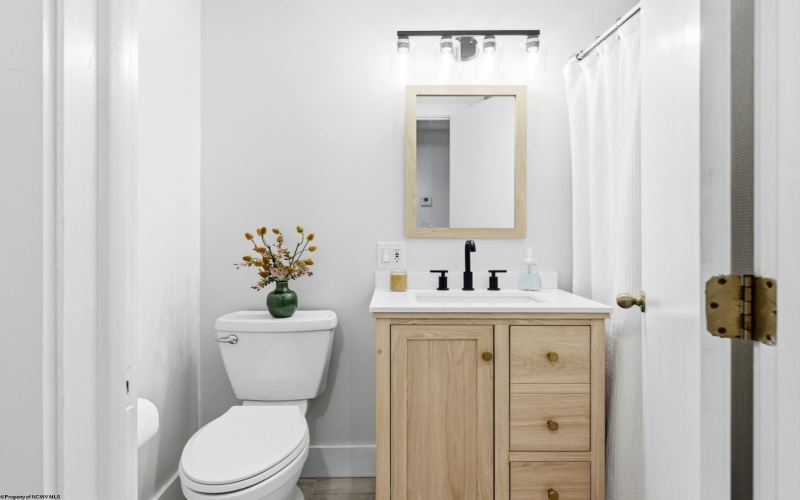 615 Mariner Village, Morgantown, West Virginia 26508, 3 Bedrooms Bedrooms, 6 Rooms Rooms,3 BathroomsBathrooms,Single Family Attached,For Sale,Mariner,10163913 615 Mariner Village, Morgantown, West Virginia 26508, 3 Bedrooms Bedrooms, 6 Rooms Rooms,3 BathroomsBathrooms,Single Family Attached,For Sale,Mariner,10163913