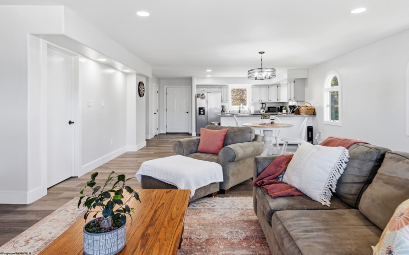 615 Mariner Village, Morgantown, West Virginia 26508, 3 Bedrooms Bedrooms, 6 Rooms Rooms,3 BathroomsBathrooms,Single Family Attached,For Sale,Mariner,10163913 615 Mariner Village, Morgantown, West Virginia 26508, 3 Bedrooms Bedrooms, 6 Rooms Rooms,3 BathroomsBathrooms,Single Family Attached,For Sale,Mariner,10163913