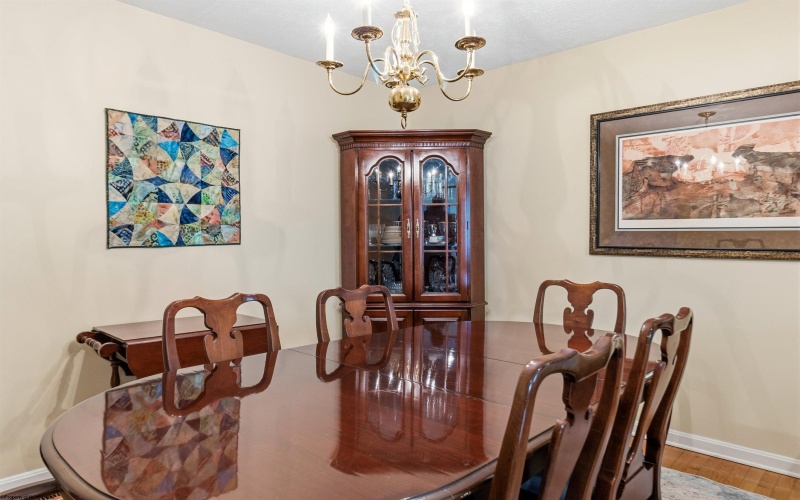 102 Stilwell Drive, Morgantown, West Virginia 26505, 2 Bedrooms Bedrooms, 8 Rooms Rooms,2 BathroomsBathrooms,Single Family Attached,For Sale,Stilwell,10163921