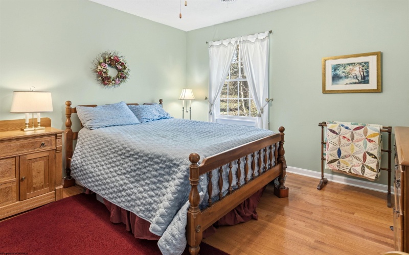 102 Stilwell Drive, Morgantown, West Virginia 26505, 2 Bedrooms Bedrooms, 8 Rooms Rooms,2 BathroomsBathrooms,Single Family Attached,For Sale,Stilwell,10163921