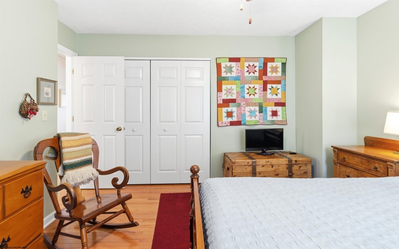 102 Stilwell Drive, Morgantown, West Virginia 26505, 2 Bedrooms Bedrooms, 8 Rooms Rooms,2 BathroomsBathrooms,Single Family Attached,For Sale,Stilwell,10163921