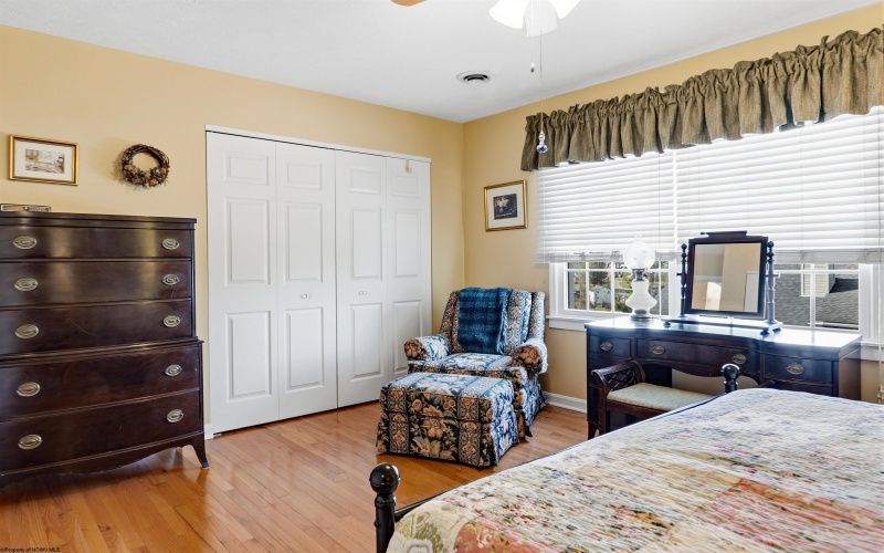 102 Stilwell Drive, Morgantown, West Virginia 26505, 2 Bedrooms Bedrooms, 8 Rooms Rooms,2 BathroomsBathrooms,Single Family Attached,For Sale,Stilwell,10163921