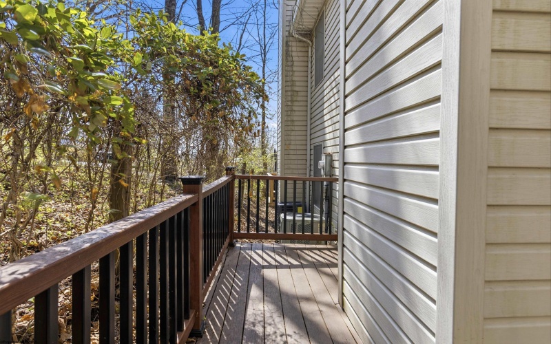 102 Stilwell Drive, Morgantown, West Virginia 26505, 2 Bedrooms Bedrooms, 8 Rooms Rooms,2 BathroomsBathrooms,Single Family Attached,For Sale,Stilwell,10163921