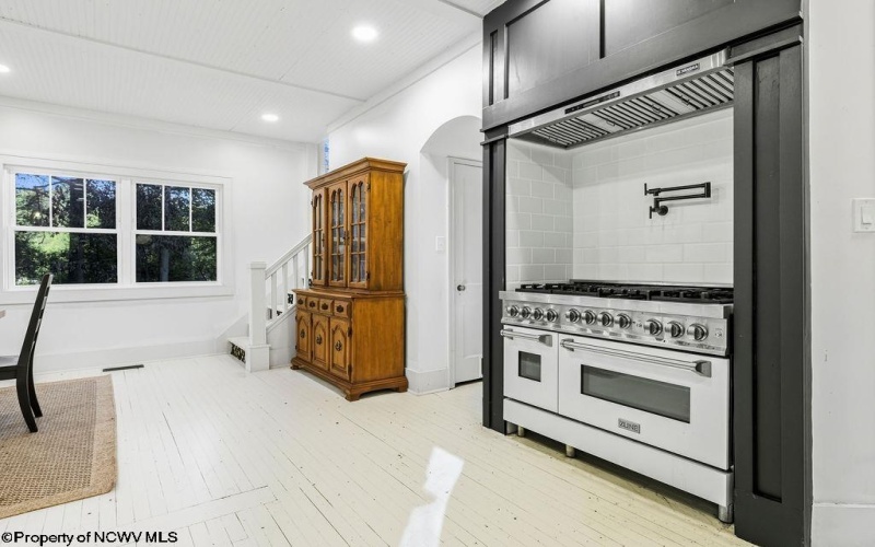 1116 Grafton Road, Fairmont, West Virginia 26554, 4 Bedrooms Bedrooms, 9 Rooms Rooms,2 BathroomsBathrooms,Single Family Detached,For Sale,Grafton,10163906