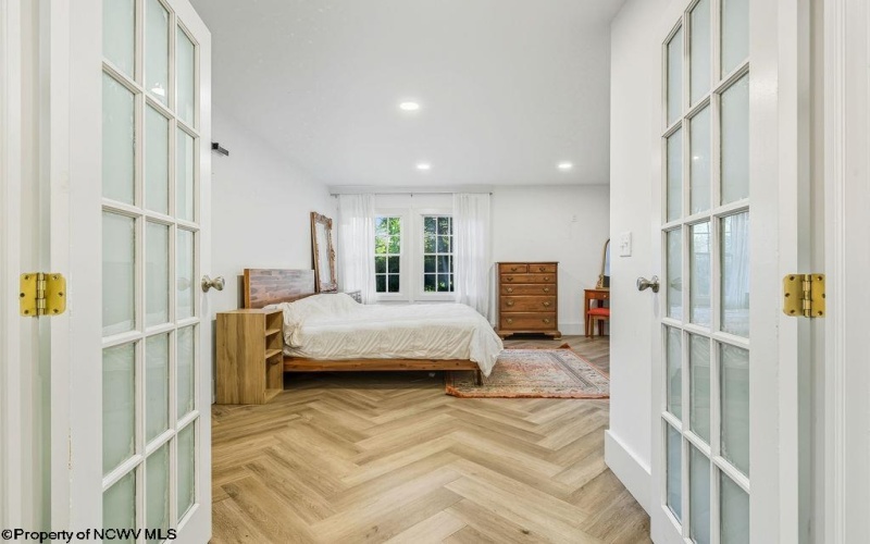 1116 Grafton Road, Fairmont, West Virginia 26554, 4 Bedrooms Bedrooms, 9 Rooms Rooms,2 BathroomsBathrooms,Single Family Detached,For Sale,Grafton,10163906