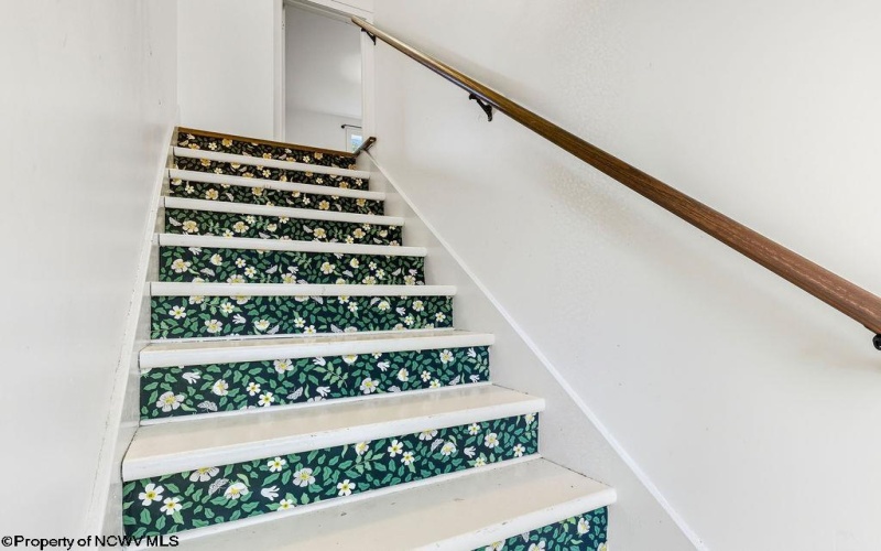 1116 Grafton Road, Fairmont, West Virginia 26554, 4 Bedrooms Bedrooms, 9 Rooms Rooms,2 BathroomsBathrooms,Single Family Detached,For Sale,Grafton,10163906