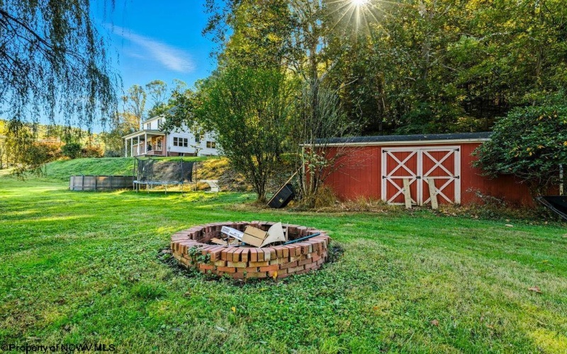 1116 Grafton Road, Fairmont, West Virginia 26554, 4 Bedrooms Bedrooms, 9 Rooms Rooms,2 BathroomsBathrooms,Single Family Detached,For Sale,Grafton,10163906