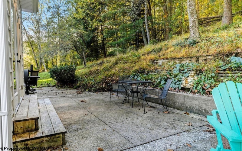 1116 Grafton Road, Fairmont, West Virginia 26554, 4 Bedrooms Bedrooms, 9 Rooms Rooms,2 BathroomsBathrooms,Single Family Detached,For Sale,Grafton,10163906