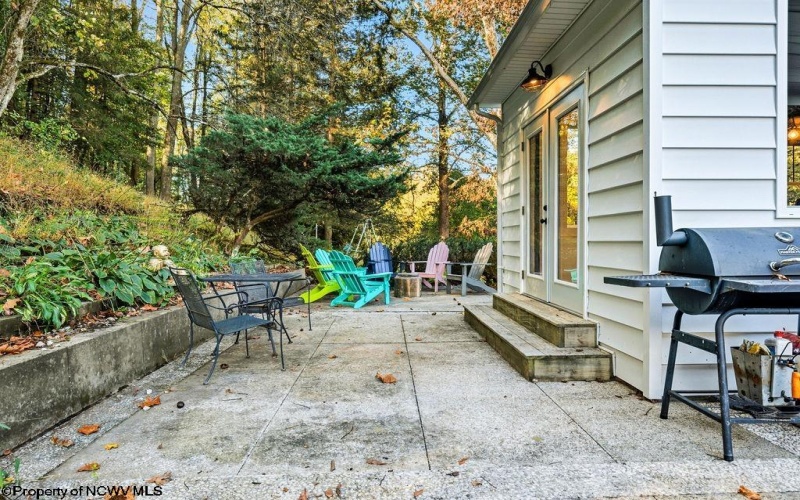 1116 Grafton Road, Fairmont, West Virginia 26554, 4 Bedrooms Bedrooms, 9 Rooms Rooms,2 BathroomsBathrooms,Single Family Detached,For Sale,Grafton,10163906