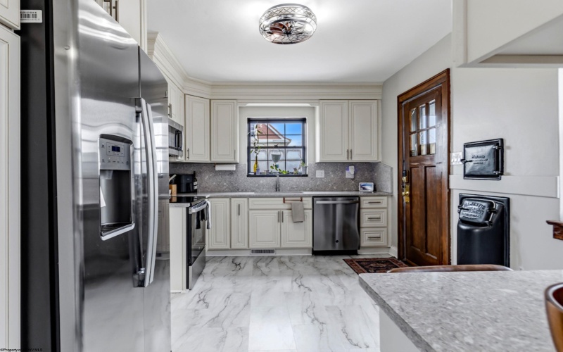 15 West Street, Westover, West Virginia 26501, 3 Bedrooms Bedrooms, 9 Rooms Rooms,2 BathroomsBathrooms,Single Family Detached,For Sale,West,10163912 15 West Street, Westover, West Virginia 26501, 3 Bedrooms Bedrooms, 9 Rooms Rooms,2 BathroomsBathrooms,Single Family Detached,For Sale,West,10163912