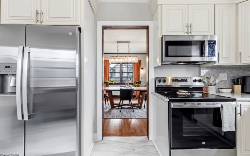 15 West Street, Westover, West Virginia 26501, 3 Bedrooms Bedrooms, 9 Rooms Rooms,2 BathroomsBathrooms,Single Family Detached,For Sale,West,10163912 15 West Street, Westover, West Virginia 26501, 3 Bedrooms Bedrooms, 9 Rooms Rooms,2 BathroomsBathrooms,Single Family Detached,For Sale,West,10163912