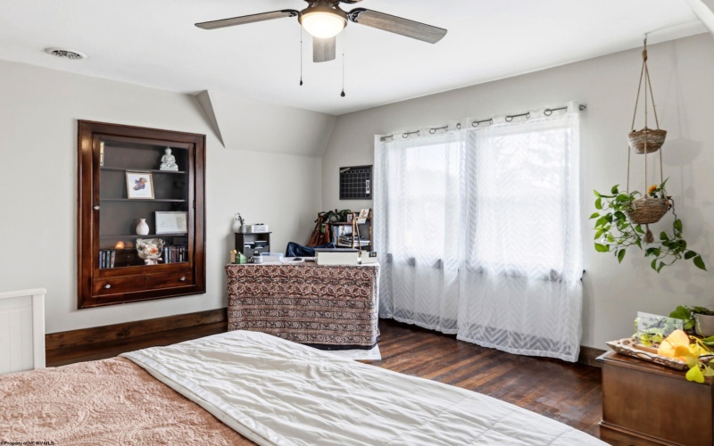 15 West Street, Westover, West Virginia 26501, 3 Bedrooms Bedrooms, 9 Rooms Rooms,2 BathroomsBathrooms,Single Family Detached,For Sale,West,10163912 15 West Street, Westover, West Virginia 26501, 3 Bedrooms Bedrooms, 9 Rooms Rooms,2 BathroomsBathrooms,Single Family Detached,For Sale,West,10163912