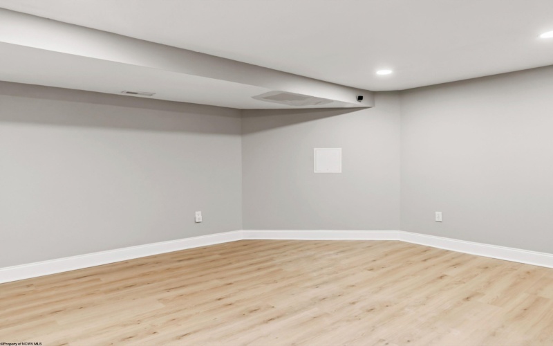 15 West Street, Westover, West Virginia 26501, 3 Bedrooms Bedrooms, 9 Rooms Rooms,2 BathroomsBathrooms,Single Family Detached,For Sale,West,10163912 15 West Street, Westover, West Virginia 26501, 3 Bedrooms Bedrooms, 9 Rooms Rooms,2 BathroomsBathrooms,Single Family Detached,For Sale,West,10163912