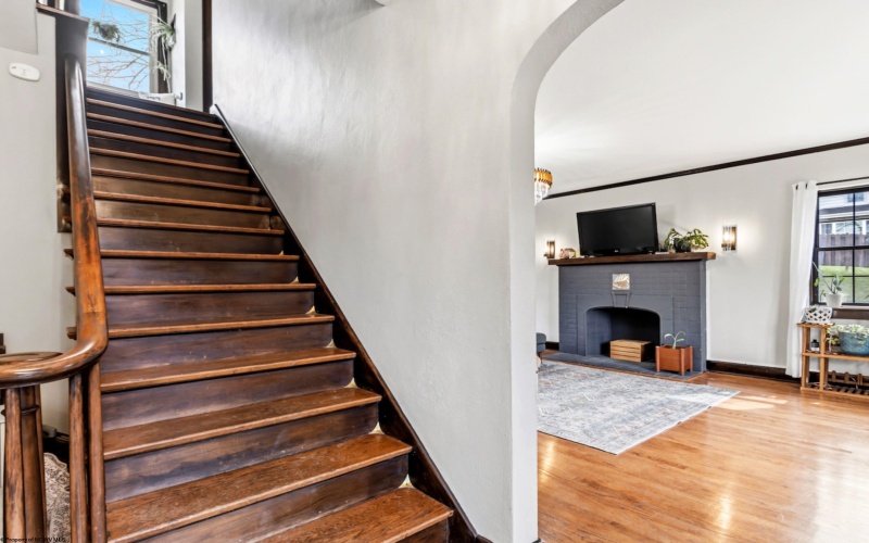 15 West Street, Westover, West Virginia 26501, 3 Bedrooms Bedrooms, 9 Rooms Rooms,2 BathroomsBathrooms,Single Family Detached,For Sale,West,10163912 15 West Street, Westover, West Virginia 26501, 3 Bedrooms Bedrooms, 9 Rooms Rooms,2 BathroomsBathrooms,Single Family Detached,For Sale,West,10163912