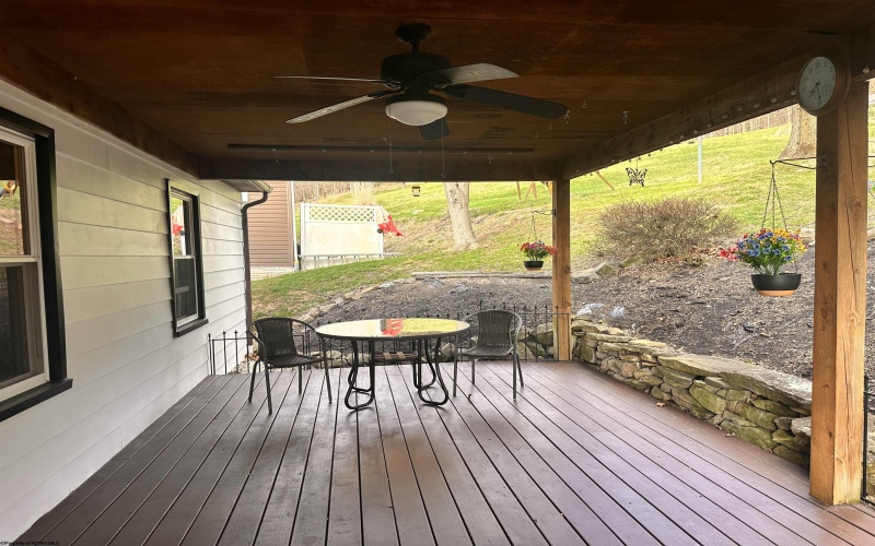 159 Kramer Drive, Clarksburg, West Virginia 26301, 3 Bedrooms Bedrooms, 5 Rooms Rooms,1 BathroomBathrooms,Single Family Detached,For Sale,Kramer,10163920