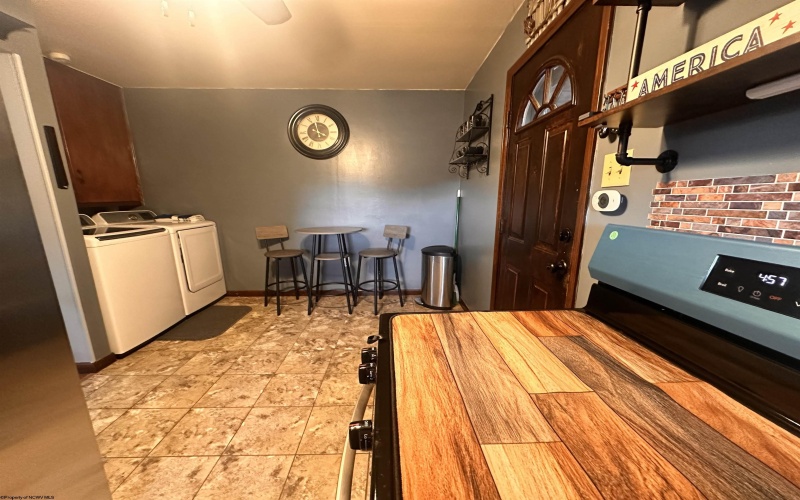 159 Kramer Drive, Clarksburg, West Virginia 26301, 3 Bedrooms Bedrooms, 5 Rooms Rooms,1 BathroomBathrooms,Single Family Detached,For Sale,Kramer,10163920