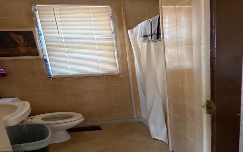 116 GRANT Street, Clarksburg, West Virginia 26301, 3 Bedrooms Bedrooms, 6 Rooms Rooms,2 BathroomsBathrooms,Single Family Detached,For Sale,GRANT,10163918 116 GRANT Street, Clarksburg, West Virginia 26301, 3 Bedrooms Bedrooms, 6 Rooms Rooms,2 BathroomsBathrooms,Single Family Detached,For Sale,GRANT,10163918