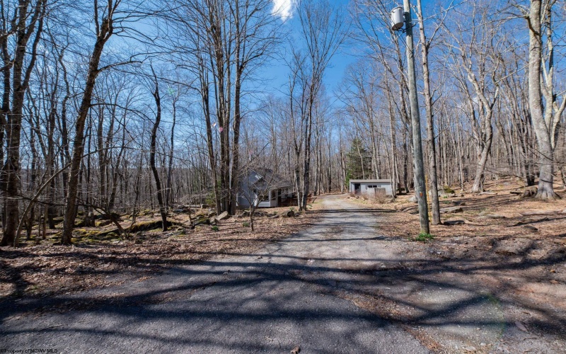 183 Fern Court, Terra Alta, West Virginia 26764, 2 Bedrooms Bedrooms, 6 Rooms Rooms,2 BathroomsBathrooms,Single Family Detached,For Sale,Fern,10163910