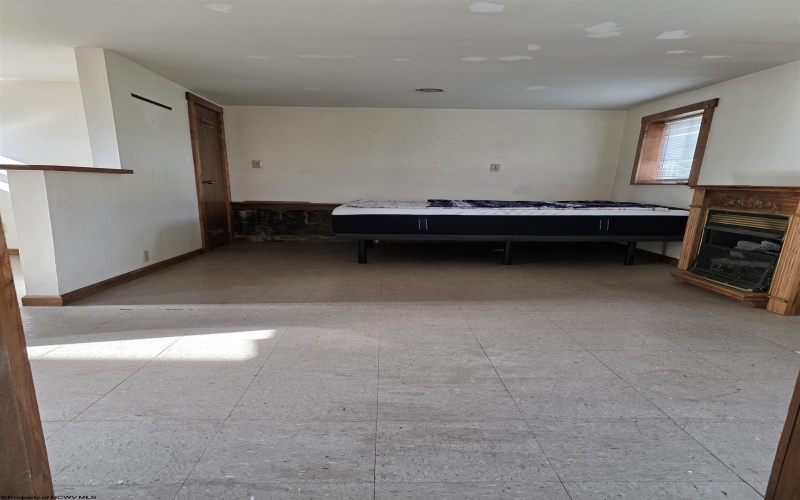 1326 Montrose Avenue, Morgantown, West Virginia 26505, 4 Bedrooms Bedrooms, 6 Rooms Rooms,3 BathroomsBathrooms,Single Family Detached,For Sale,Montrose,10163928