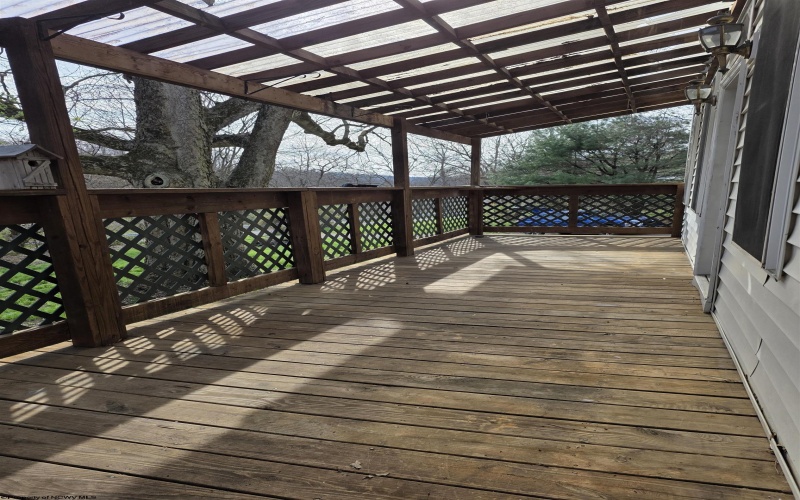 1326 Montrose Avenue, Morgantown, West Virginia 26505, 4 Bedrooms Bedrooms, 6 Rooms Rooms,3 BathroomsBathrooms,Single Family Detached,For Sale,Montrose,10163928