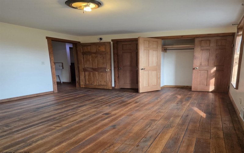 1326 Montrose Avenue, Morgantown, West Virginia 26505, 4 Bedrooms Bedrooms, 6 Rooms Rooms,3 BathroomsBathrooms,Single Family Detached,For Sale,Montrose,10163928