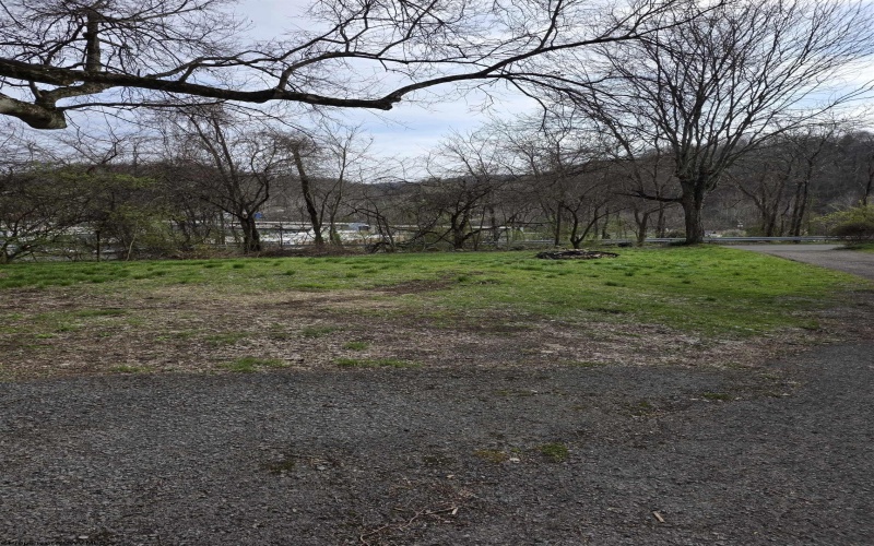 1326 Montrose Avenue, Morgantown, West Virginia 26505, 4 Bedrooms Bedrooms, 6 Rooms Rooms,3 BathroomsBathrooms,Single Family Detached,For Sale,Montrose,10163928