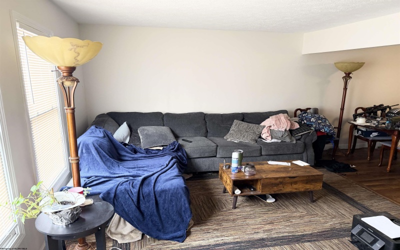 38 Cliffside Drive, Morgantown, West Virginia 26501, 2 Bedrooms Bedrooms, 4 Rooms Rooms,1 BathroomBathrooms,Single Family Attached,For Sale,Cliffside,10163805