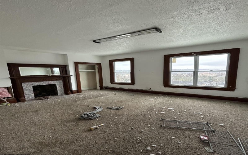 213 Watson Avenue, Fairmont, West Virginia 26554, 4 Bedrooms Bedrooms, 13 Rooms Rooms,2 BathroomsBathrooms,Single Family Detached,For Sale,Watson,10163927