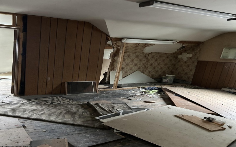 213 Watson Avenue, Fairmont, West Virginia 26554, 4 Bedrooms Bedrooms, 13 Rooms Rooms,2 BathroomsBathrooms,Single Family Detached,For Sale,Watson,10163927