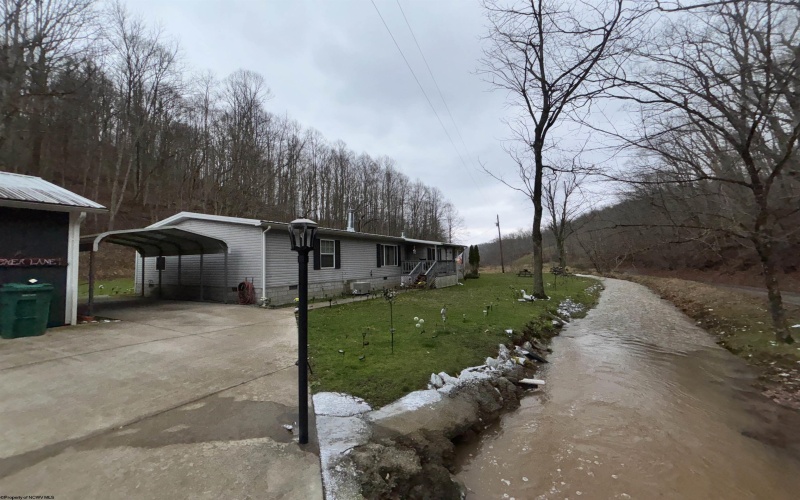 1058 Bean Hollow, West Union, West Virginia 26456, 4 Bedrooms Bedrooms, 9 Rooms Rooms,3 BathroomsBathrooms,Single Family Detached,For Sale,Bean,10163932 1058 Bean Hollow, West Union, West Virginia 26456, 4 Bedrooms Bedrooms, 9 Rooms Rooms,3 BathroomsBathrooms,Single Family Detached,For Sale,Bean,10163932