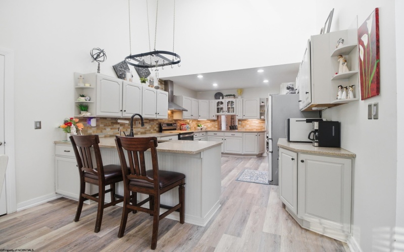 79 Whispering Pine Lane, Bridgeport, West Virginia 26330, 4 Bedrooms Bedrooms, 8 Rooms Rooms,2 BathroomsBathrooms,Single Family Detached,For Sale,Whispering Pine,10163931 79 Whispering Pine Lane, Bridgeport, West Virginia 26330, 4 Bedrooms Bedrooms, 8 Rooms Rooms,2 BathroomsBathrooms,Single Family Detached,For Sale,Whispering Pine,10163931