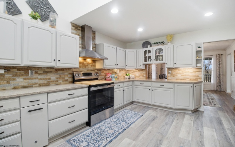 79 Whispering Pine Lane, Bridgeport, West Virginia 26330, 4 Bedrooms Bedrooms, 8 Rooms Rooms,2 BathroomsBathrooms,Single Family Detached,For Sale,Whispering Pine,10163931 79 Whispering Pine Lane, Bridgeport, West Virginia 26330, 4 Bedrooms Bedrooms, 8 Rooms Rooms,2 BathroomsBathrooms,Single Family Detached,For Sale,Whispering Pine,10163931