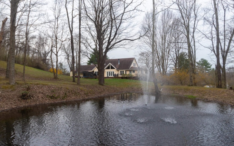 79 Whispering Pine Lane, Bridgeport, West Virginia 26330, 4 Bedrooms Bedrooms, 8 Rooms Rooms,2 BathroomsBathrooms,Single Family Detached,For Sale,Whispering Pine,10163931 79 Whispering Pine Lane, Bridgeport, West Virginia 26330, 4 Bedrooms Bedrooms, 8 Rooms Rooms,2 BathroomsBathrooms,Single Family Detached,For Sale,Whispering Pine,10163931