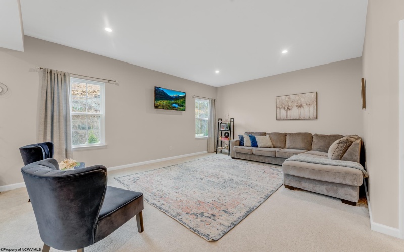 73 David Lane, Morgantown, West Virginia 26505, 4 Bedrooms Bedrooms, 7 Rooms Rooms,2 BathroomsBathrooms,Single Family Detached,For Sale,David,10163929