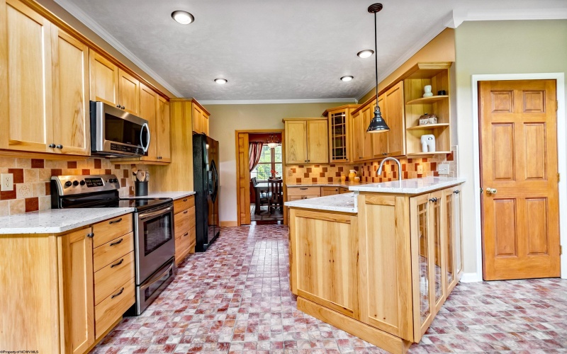 1 Mountain Vista Drive, Morgantown, West Virginia 26508, 4 Bedrooms Bedrooms, 14 Rooms Rooms,3 BathroomsBathrooms,Single Family Detached,For Sale,Mountain Vista,10163930