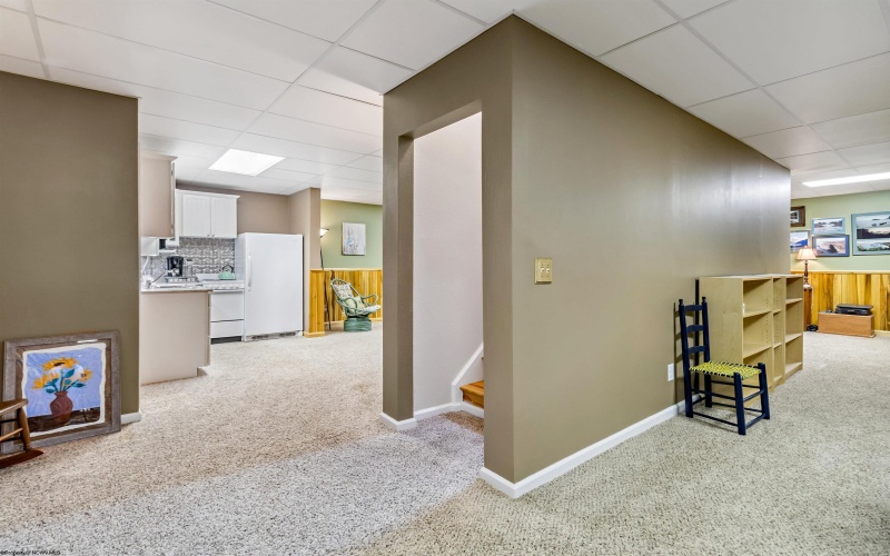 1 Mountain Vista Drive, Morgantown, West Virginia 26508, 4 Bedrooms Bedrooms, 14 Rooms Rooms,3 BathroomsBathrooms,Single Family Detached,For Sale,Mountain Vista,10163930