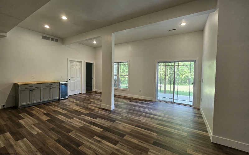 313 Salonika Drive, Morgantown, West Virginia 26508, 5 Bedrooms Bedrooms, 12 Rooms Rooms,4 BathroomsBathrooms,Single Family Detached,For Sale,Salonika,10160945