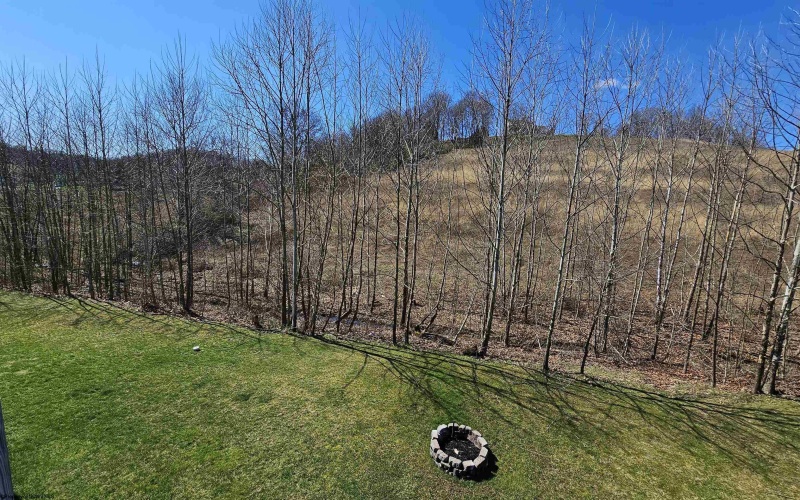 313 Salonika Drive, Morgantown, West Virginia 26508, 5 Bedrooms Bedrooms, 12 Rooms Rooms,4 BathroomsBathrooms,Single Family Detached,For Sale,Salonika,10160945