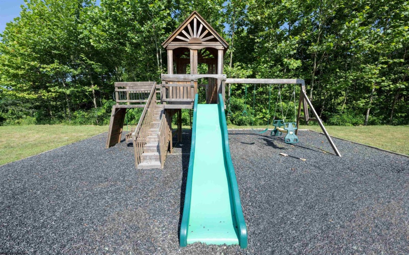 313 Salonika Drive, Morgantown, West Virginia 26508, 5 Bedrooms Bedrooms, 12 Rooms Rooms,4 BathroomsBathrooms,Single Family Detached,For Sale,Salonika,10160945