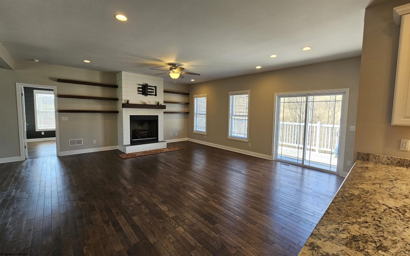 313 Salonika Drive, Morgantown, West Virginia 26508, 5 Bedrooms Bedrooms, 12 Rooms Rooms,4 BathroomsBathrooms,Single Family Detached,For Sale,Salonika,10160945