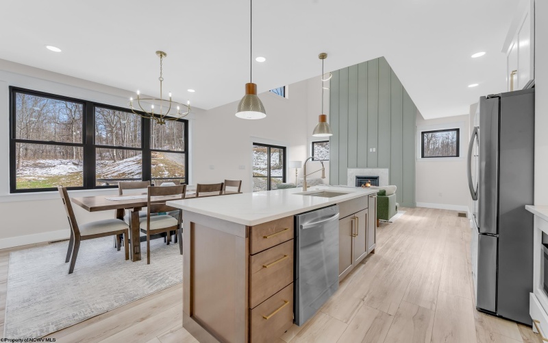 126 Tivoli Garden Drive, Morgantown, West Virginia 26508, 4 Bedrooms Bedrooms, 9 Rooms Rooms,4 BathroomsBathrooms,Single Family Attached,For Sale,Tivoli Garden,10163934 126 Tivoli Garden Drive, Morgantown, West Virginia 26508, 4 Bedrooms Bedrooms, 9 Rooms Rooms,4 BathroomsBathrooms,Single Family Attached,For Sale,Tivoli Garden,10163934