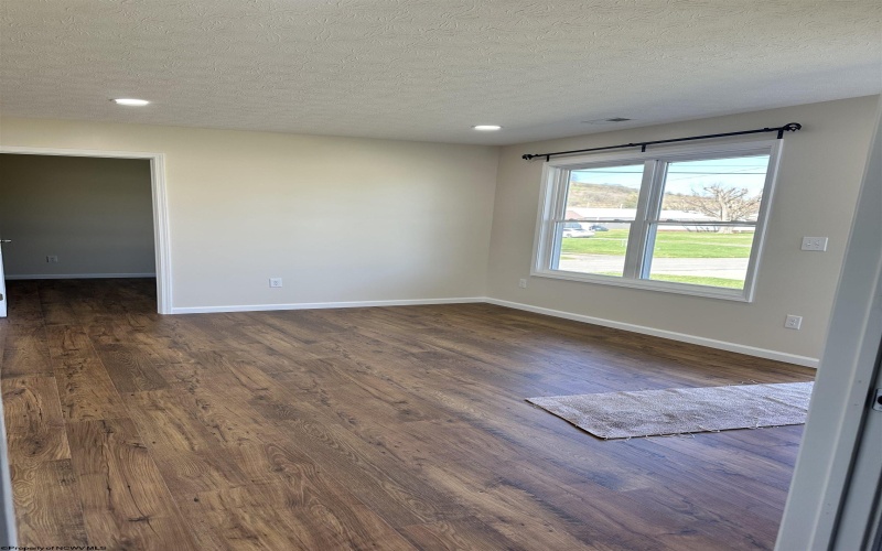 47 Thurman Avenue, Buckhannon, West Virginia 26201, 2 Bedrooms Bedrooms, 5 Rooms Rooms,2 BathroomsBathrooms,Residential Rentals,For Rent,Thurman,10163935