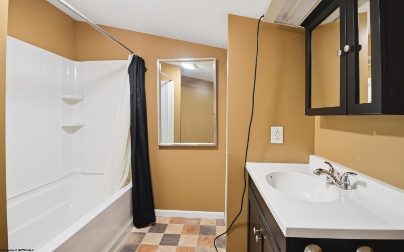 1 Pinnell Street, Buckhannon, West Virginia 26201, 4 Bedrooms Bedrooms, 10 Rooms Rooms,2 BathroomsBathrooms,Single Family Detached,For Sale,Pinnell,10163942