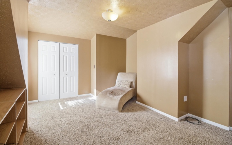 1 Pinnell Street, Buckhannon, West Virginia 26201, 4 Bedrooms Bedrooms, 10 Rooms Rooms,2 BathroomsBathrooms,Single Family Detached,For Sale,Pinnell,10163942