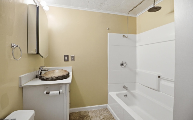 1 Pinnell Street, Buckhannon, West Virginia 26201, 4 Bedrooms Bedrooms, 10 Rooms Rooms,2 BathroomsBathrooms,Single Family Detached,For Sale,Pinnell,10163942